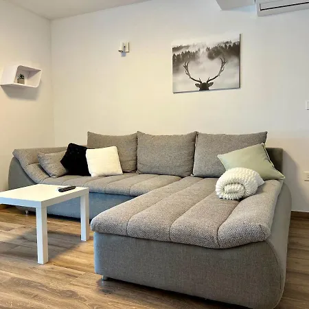 Apartment Zen Zgornje Skofije