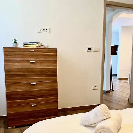 Zen * Zgornje Skofije